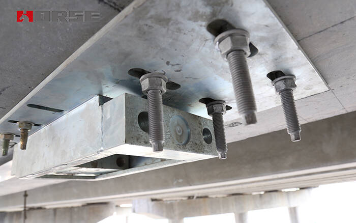 Reinforcement of prestressed carbon plate Reinforcement of prestressed carbon plate