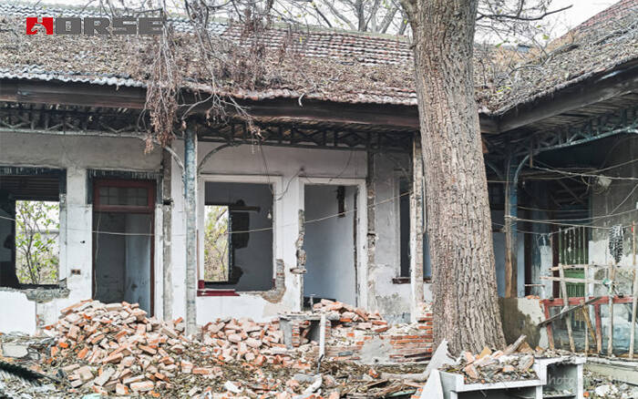 Hospital retrofitting - CFRP composite strengthening Hospital retrofitting - CFRP composite strengthening