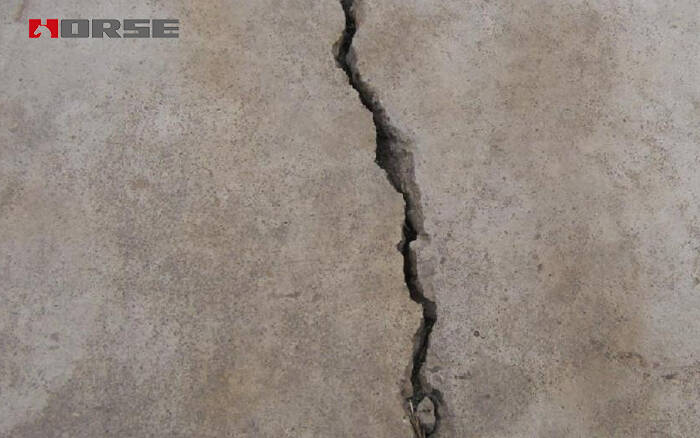 Repair technology for cracks in concrete and masonry Repair technology for cracks in concrete and masonry