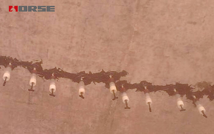 Repair of floor cracks and carbon fiber reinforcement Repair of floor cracks and carbon fiber reinforcement