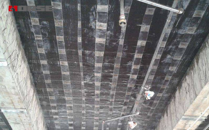 Repair of floor cracks and carbon fiber reinforcement Repair of floor cracks and carbon fiber reinforcement