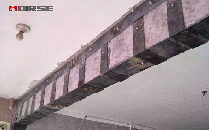 Strengthening concrete beams with steel plates Strengthening concrete beams with steel plates