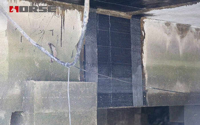 FRP strengthening technology in bridge retrofitting FRP strengthening technology in bridge retrofitting