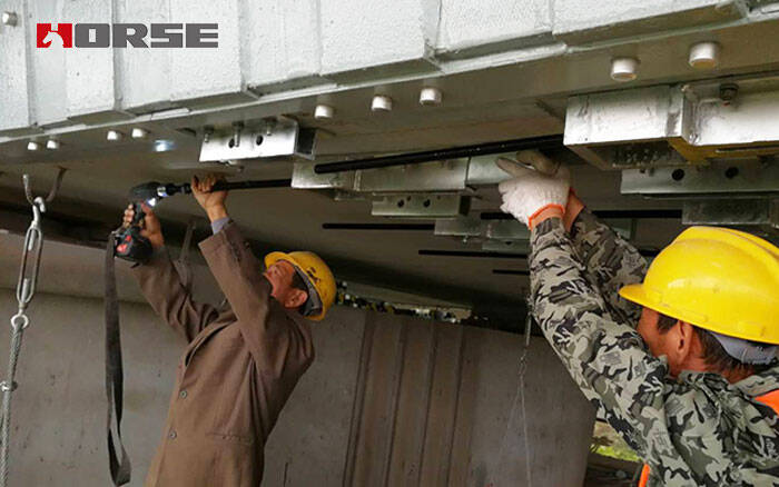 install screw install screw