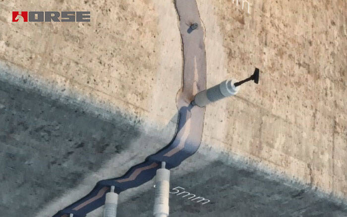 Low pressure crack injection for structural crack reapir Low pressure crack injection for structural crack reapir