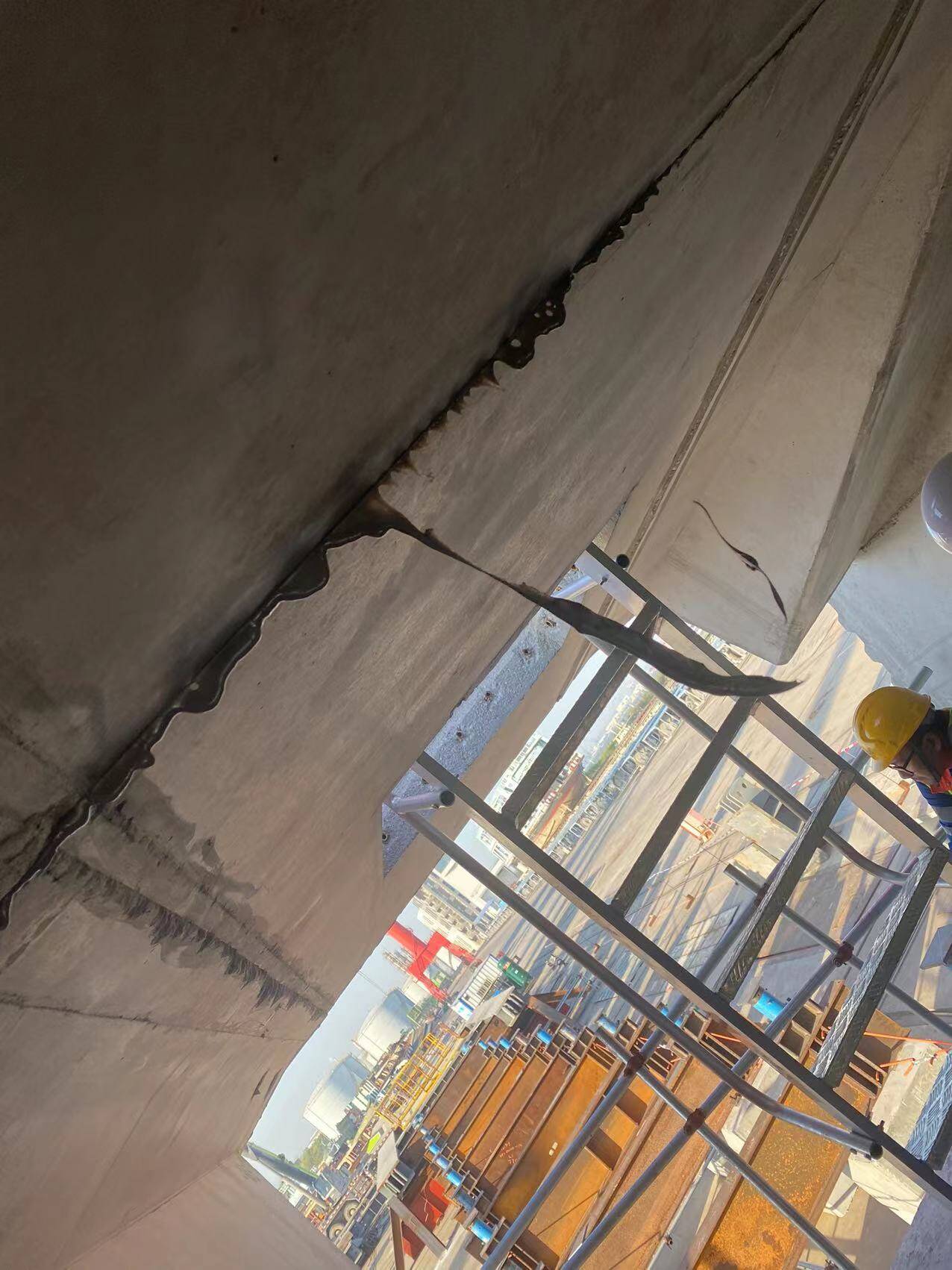 Segmental Bridge Adhesive Segmental Bridge Adhesive