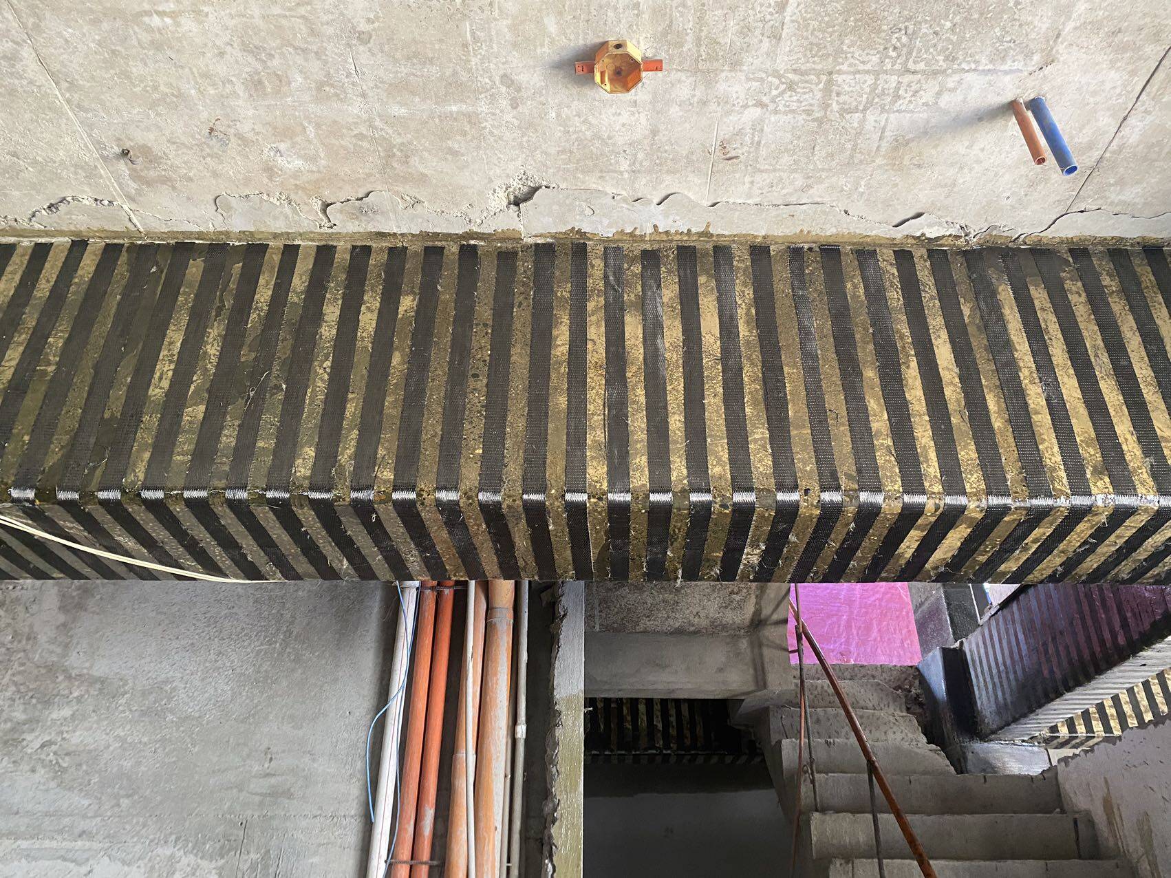 Structural Strengthening with Bonded Fiber Composite Materials Structural Strengthening with Bonded Fiber Composite Materials