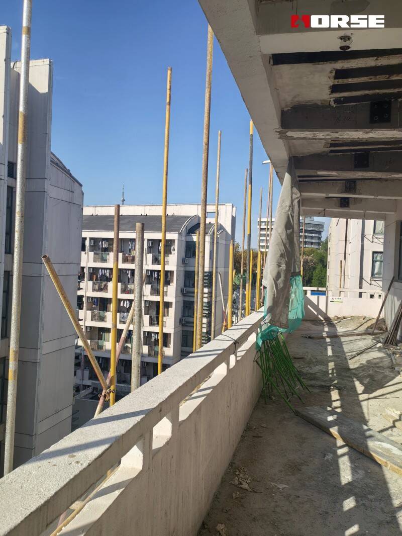 Carbon Fiber Reinforcement for Cracks Carbon Fiber Reinforcement for Cracks